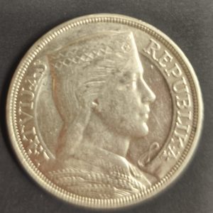 Lettland, Silbermünze 5 Lati, ss/vz